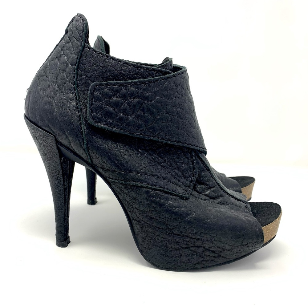 Pedro Garcia Chenoa Black Pebbled Leather Peep Toe Bootie Size 39 (8.5)